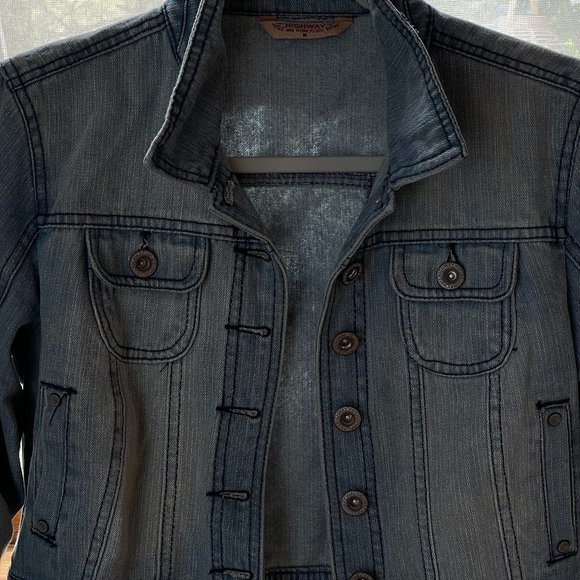 Jean Jacket, Cropped, Size M - Picture 3 of 6